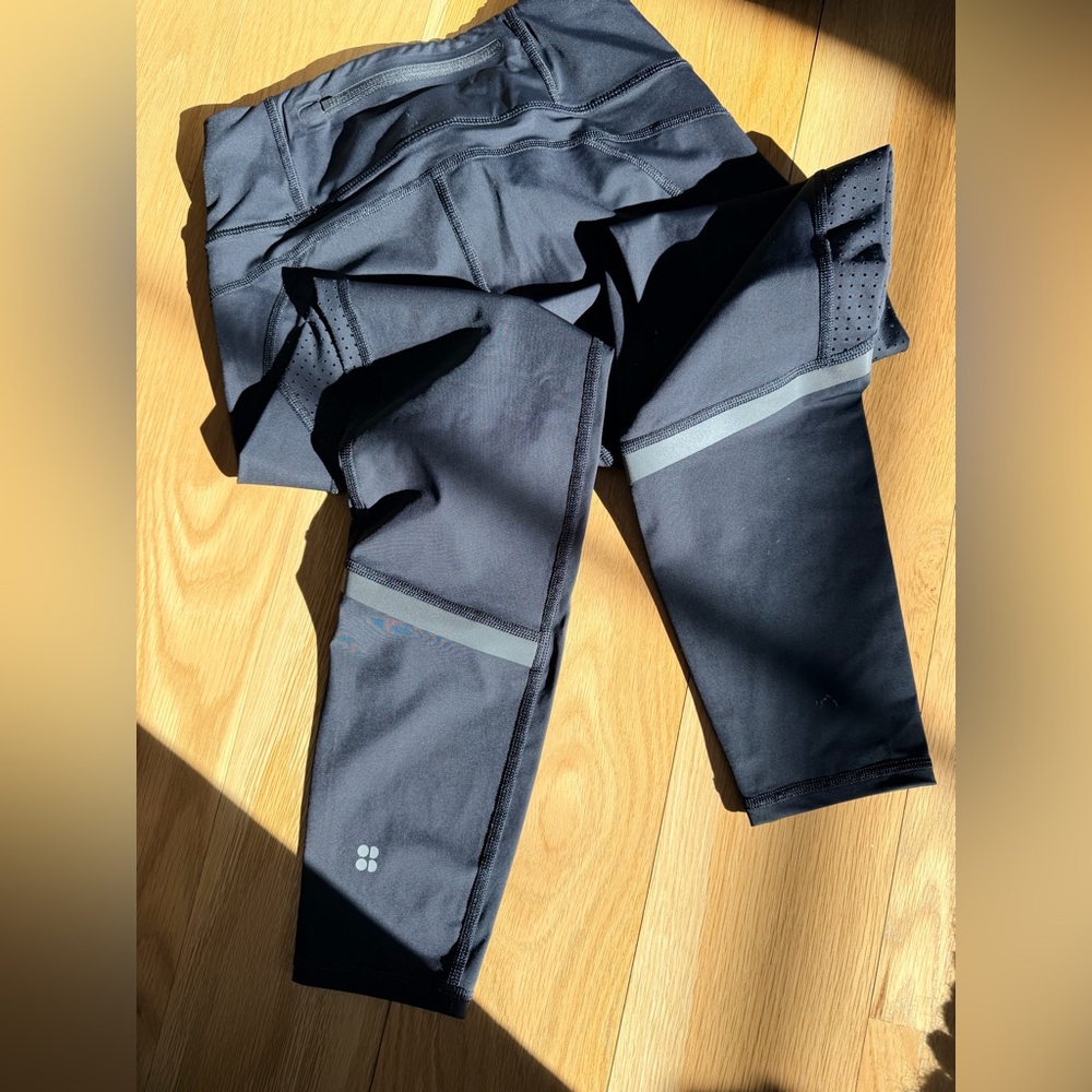Sweaty Betty Zero Gravity 7/8 Running tight sz small VGC - Picture 3 of 7